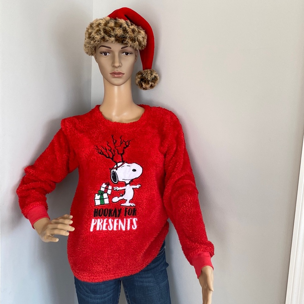 Ugly Christmas sweater women’s size medium with snoopy